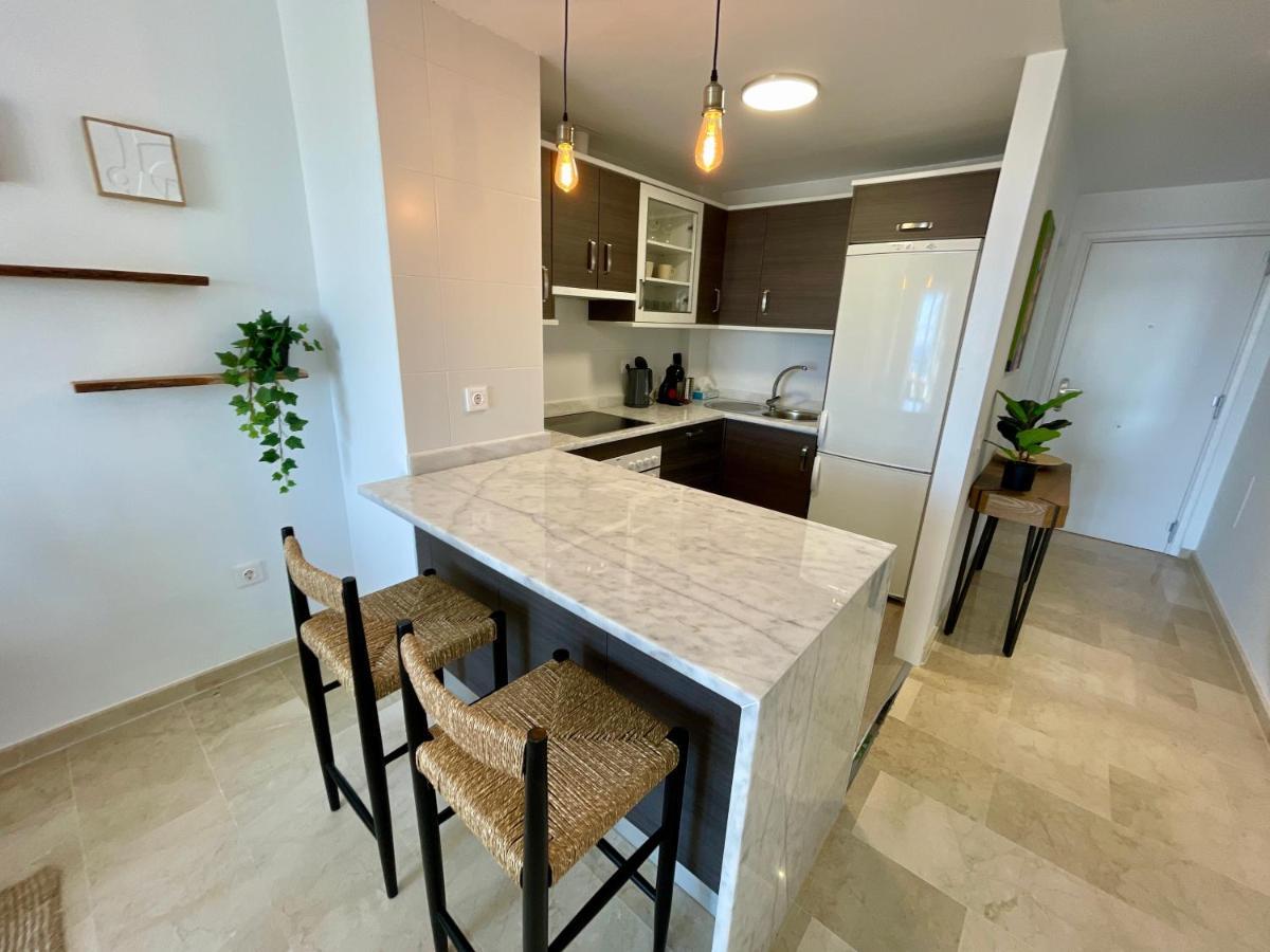 Hill Sea View Apartment Manilva Exterior foto